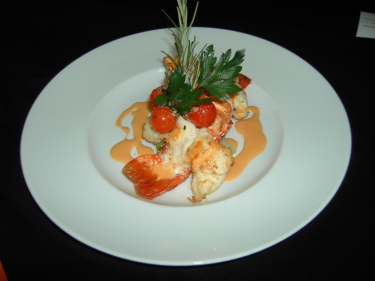 Hotel Restaurant Klosterli Pieterlen Eksteriør billede
