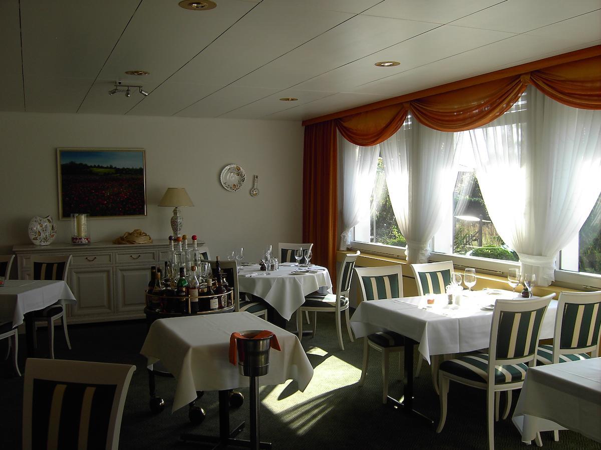 Hotel Restaurant Klosterli Pieterlen Eksteriør billede