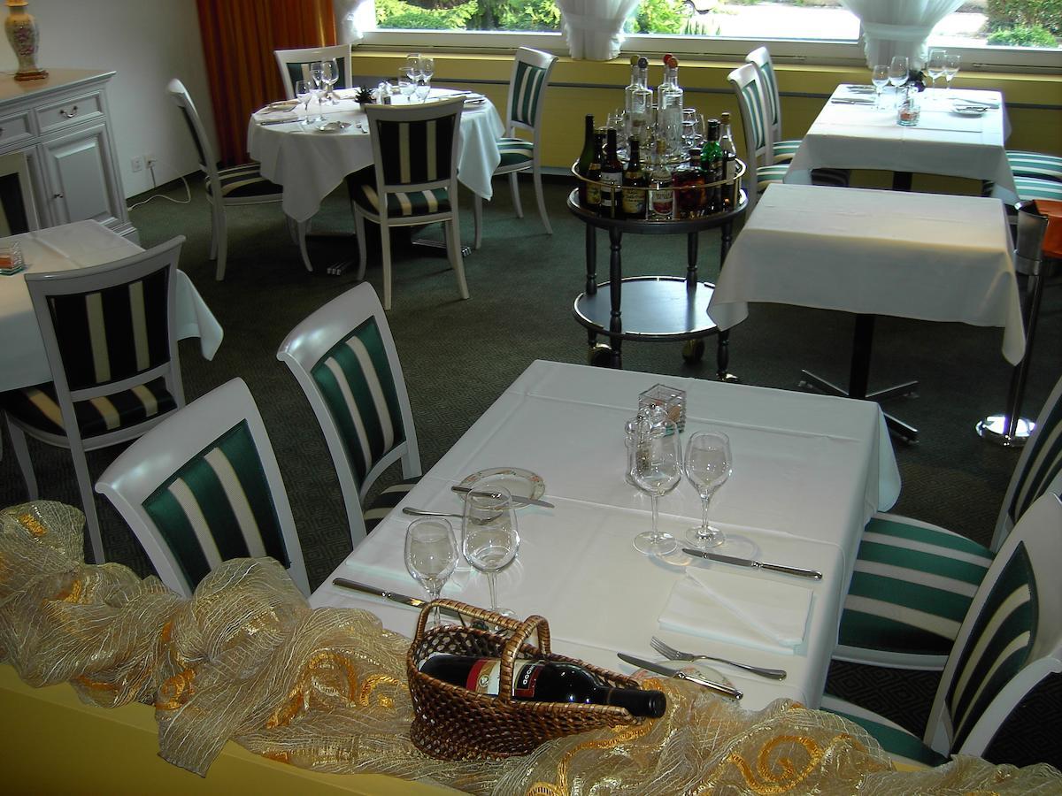 Hotel Restaurant Klosterli Pieterlen Eksteriør billede
