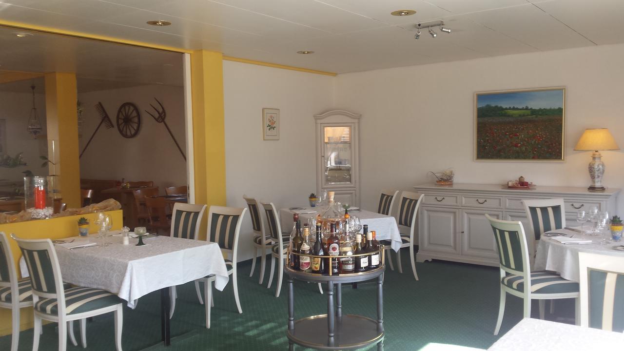 Hotel Restaurant Klosterli Pieterlen Eksteriør billede